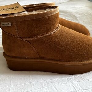BearPaw platform - Tan size 10